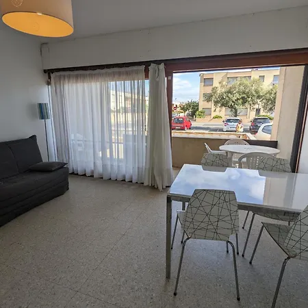 Apartmán T2 Climatise En Rdc Face 5 Pers Pkg - Fr-1-797-7 Port-la-Nouvelle